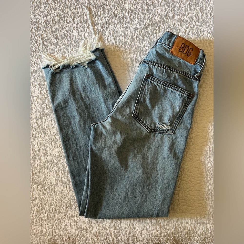 BDG Light Blue High-Rise Frayed Hem Jeans